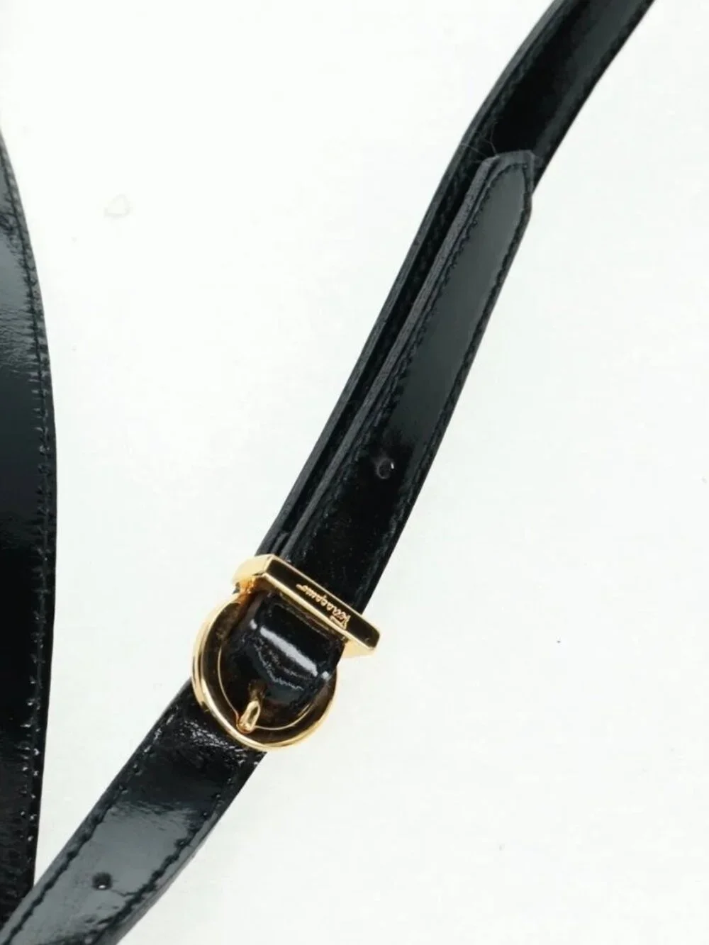Salvatore Ferragamo Shoulder Bag Patent leather Black Gold Auth ka1226